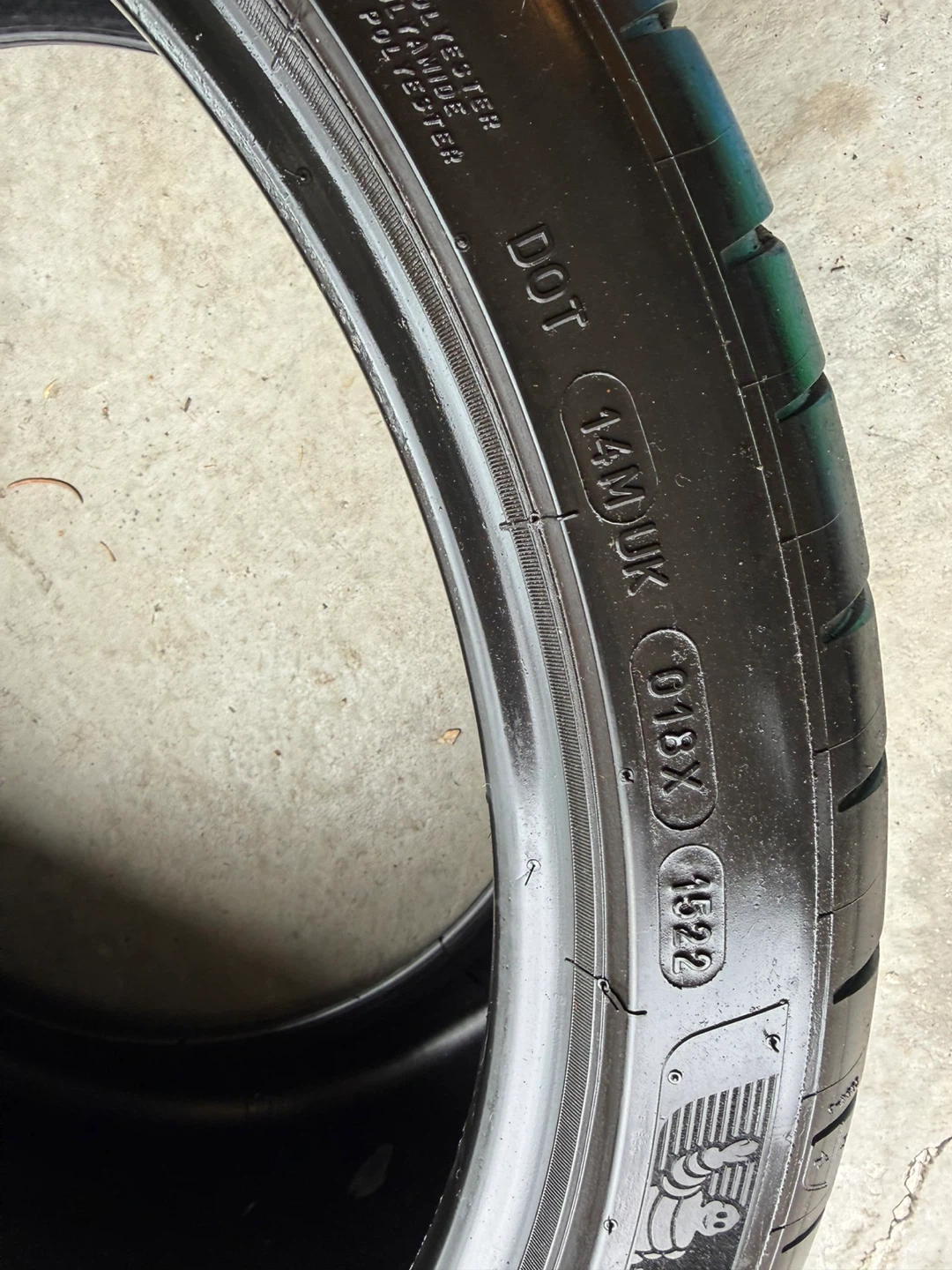 Michelin Pilot Sport 4S Tire 285/30 ZR20 - photo 3