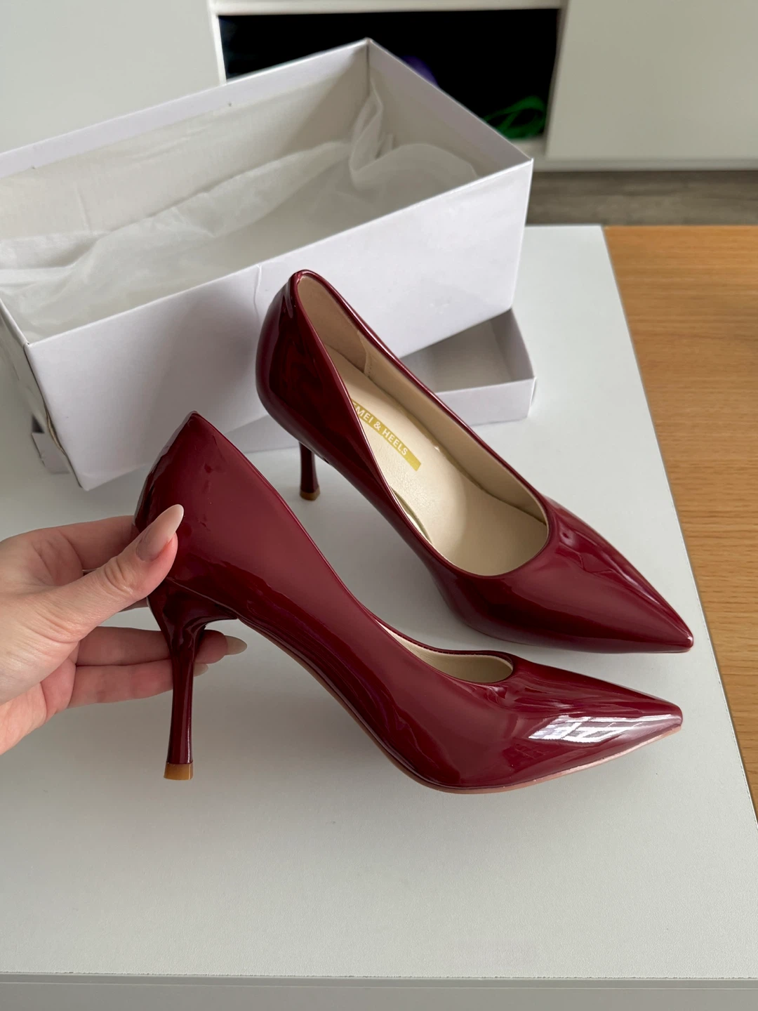 NEW Burgundy Patent Heels - Elegant Pointed Toe - Size 37 - photo 3