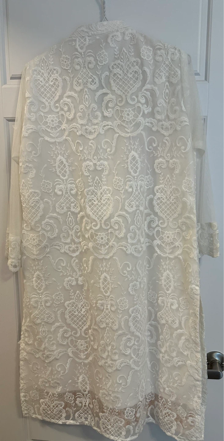 White Embroidered Kameez Tunic - Size Medium - photo 3
