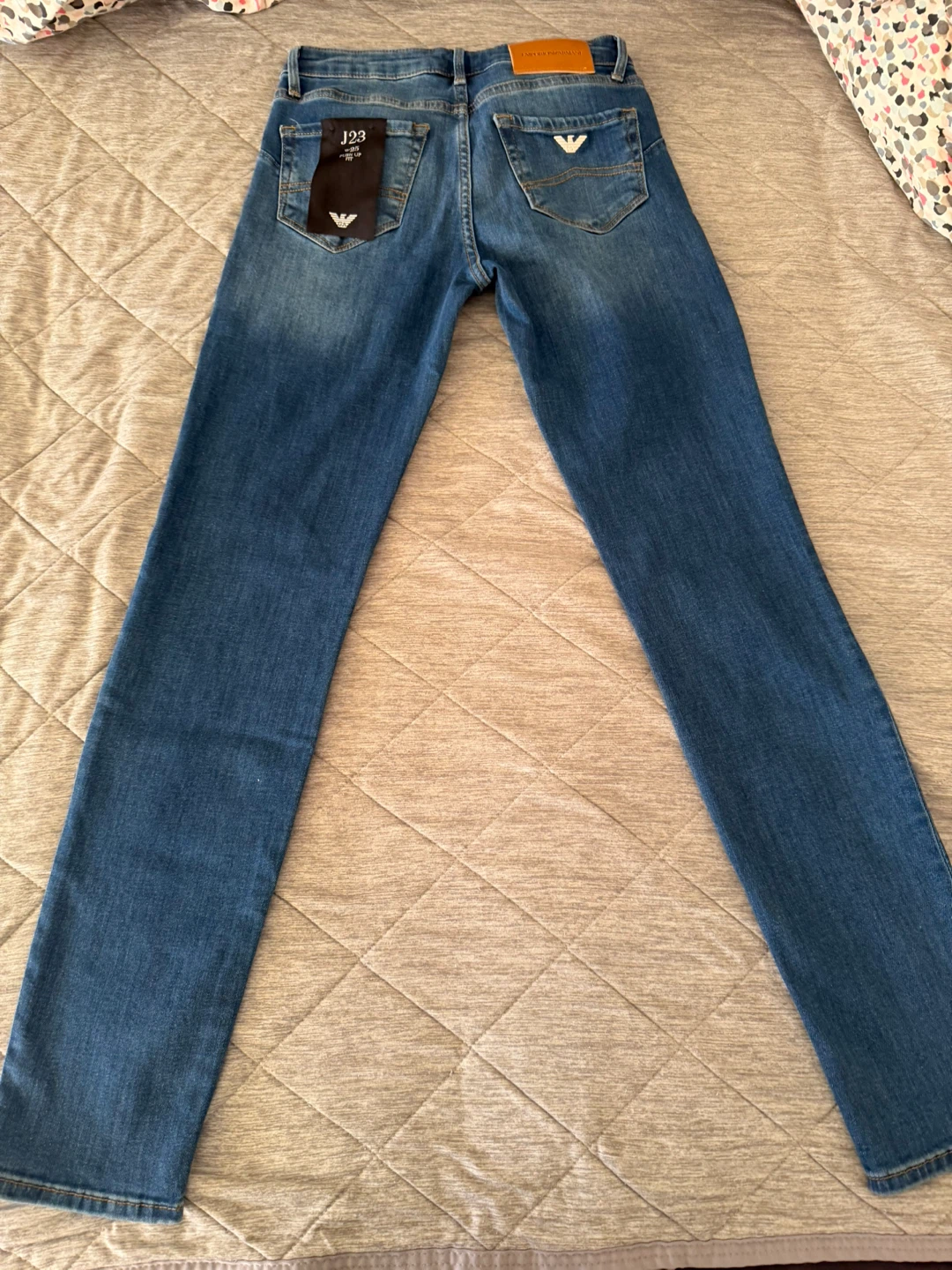 Emporio Armani Push Up Fit Jeans W25