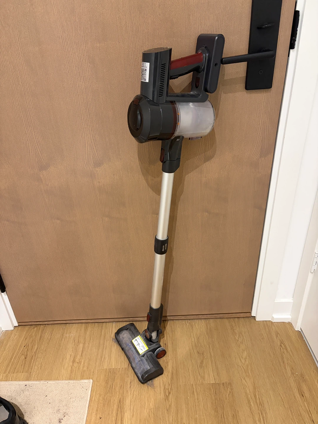 cordless vacuum cleaner