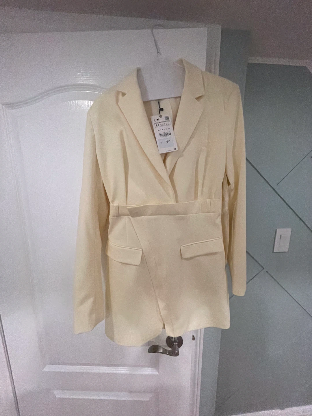 Zara Cream Blazer Size M