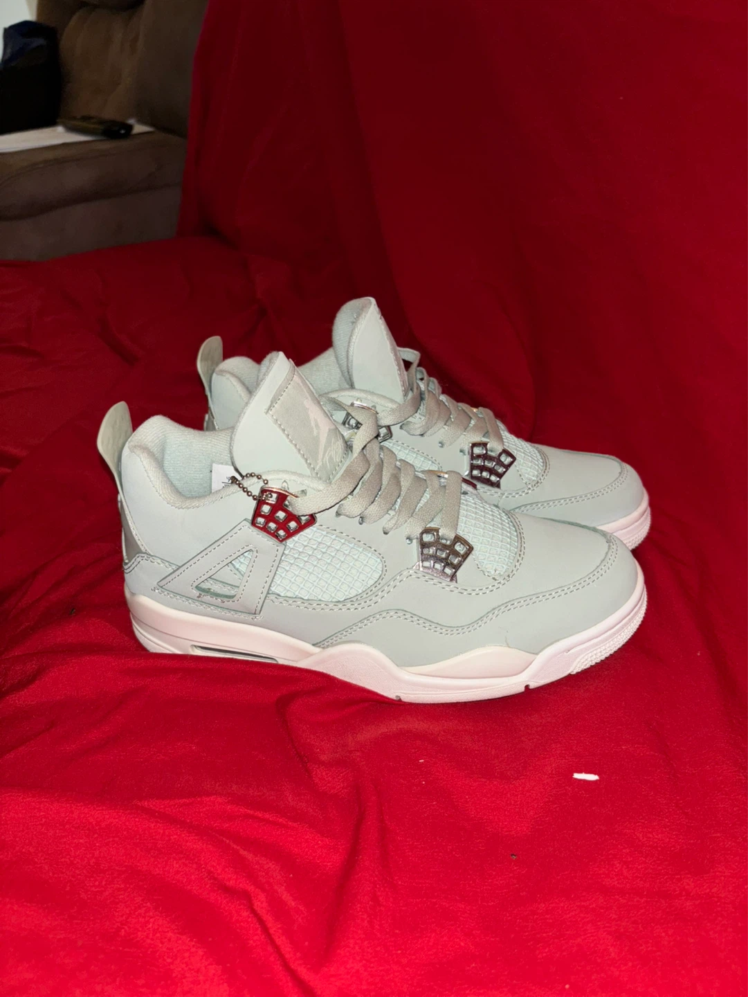 Air Jordan 4 Seafoam - photo 2