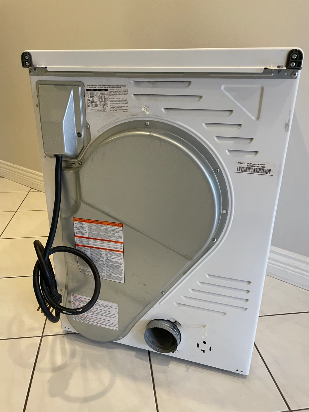 GE Dryer apartment size. - photo 2
