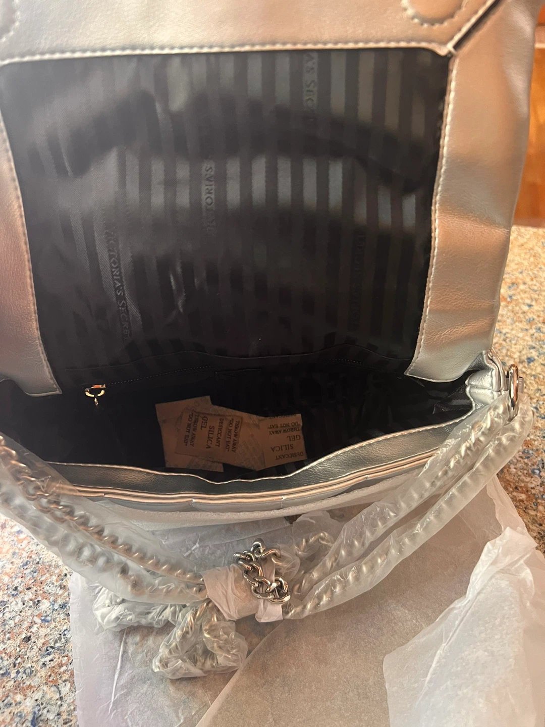 Victoria's Secret Silver Quilted Shoulder Bag - photo 3