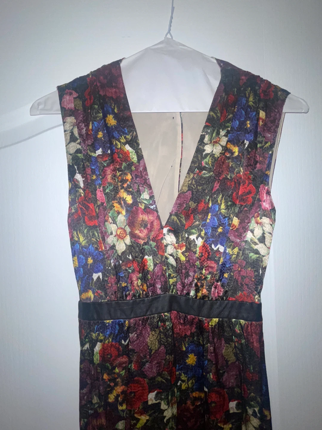 Alice + Olivia Floral Maxi Dress with Open Back - photo 2
