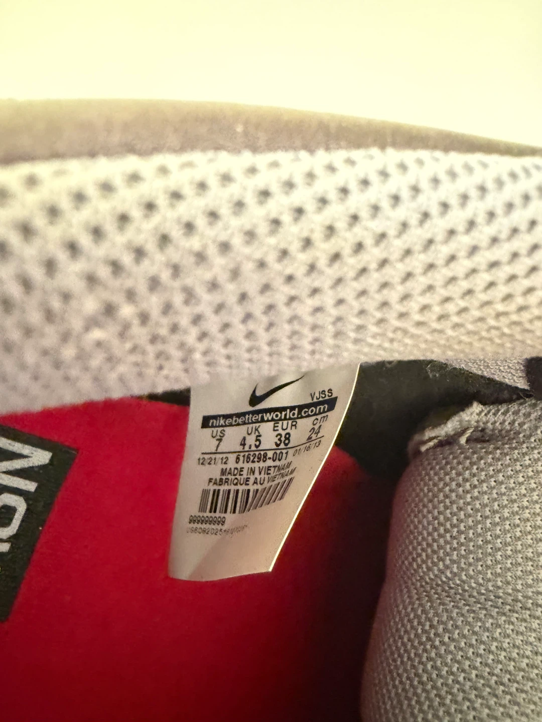 Nike Air Flight 13 Women’s Basketball Shoes - photo 3