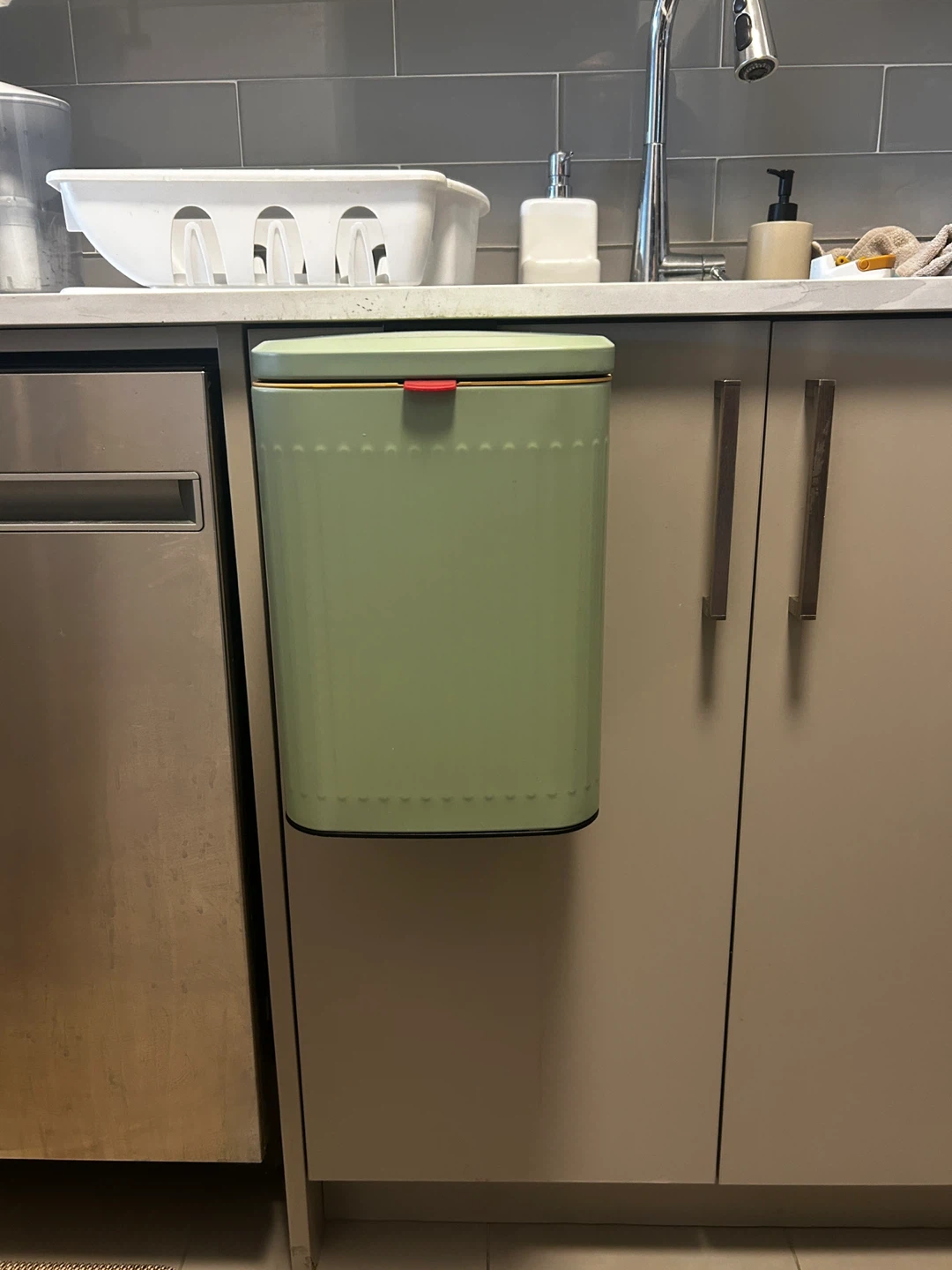 Mounted Bin - photo 2