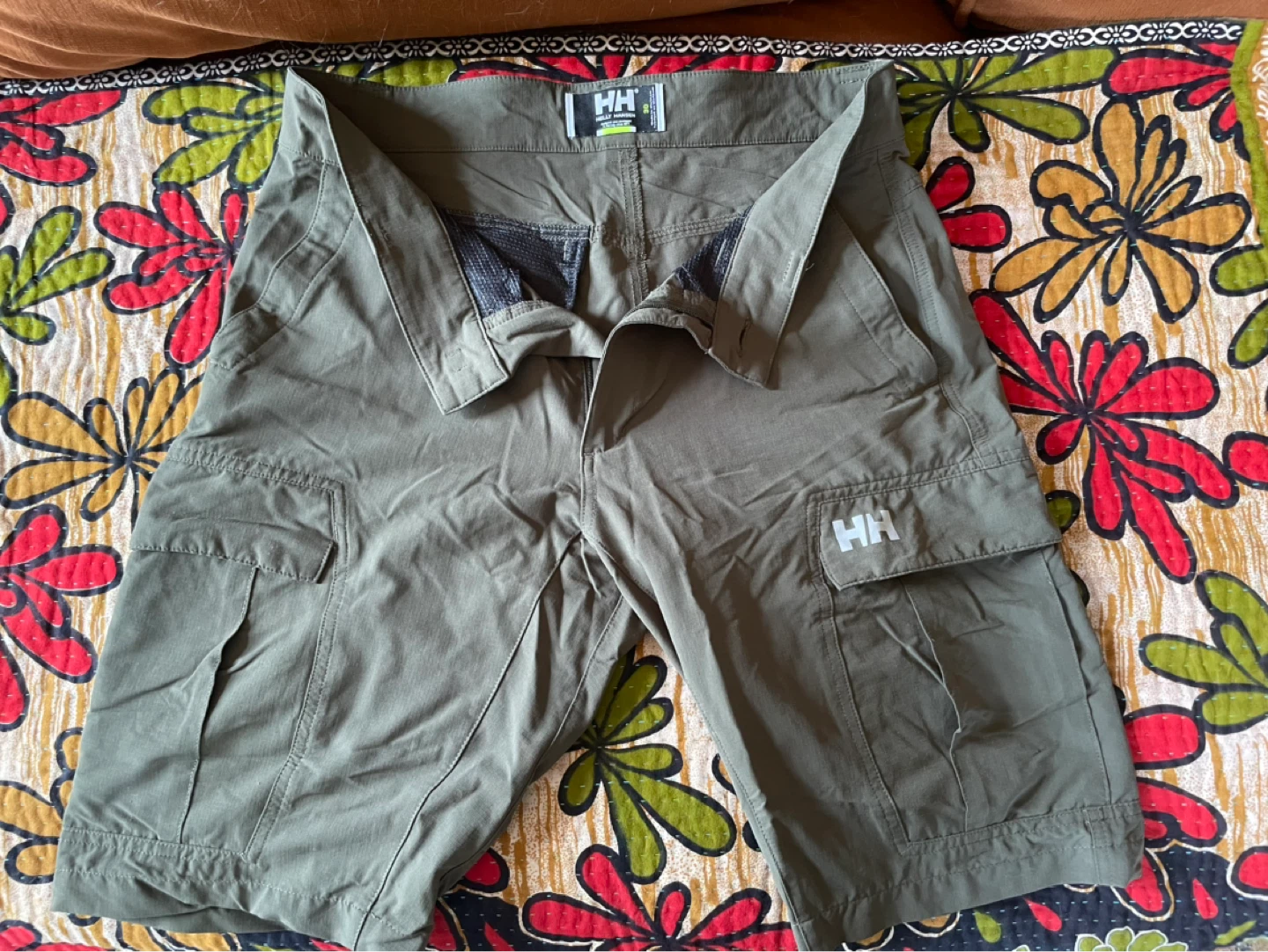 Men’s Helly Hansen 11” cargo shorts - photo 3