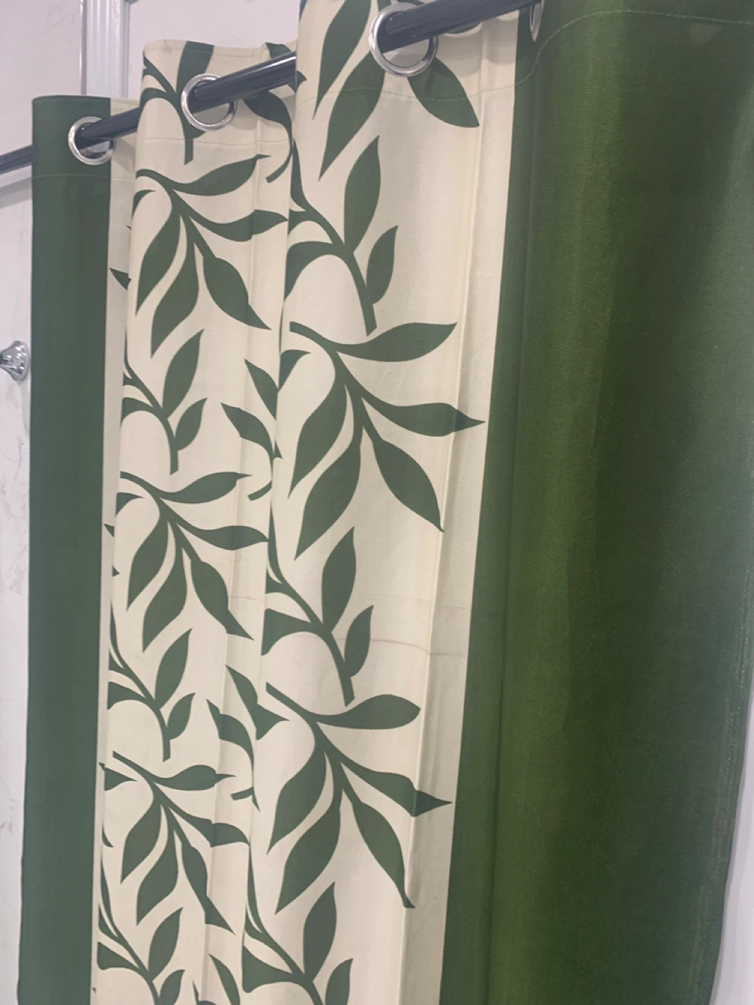 Cream and Green Leaf Print Curtains - photo 2