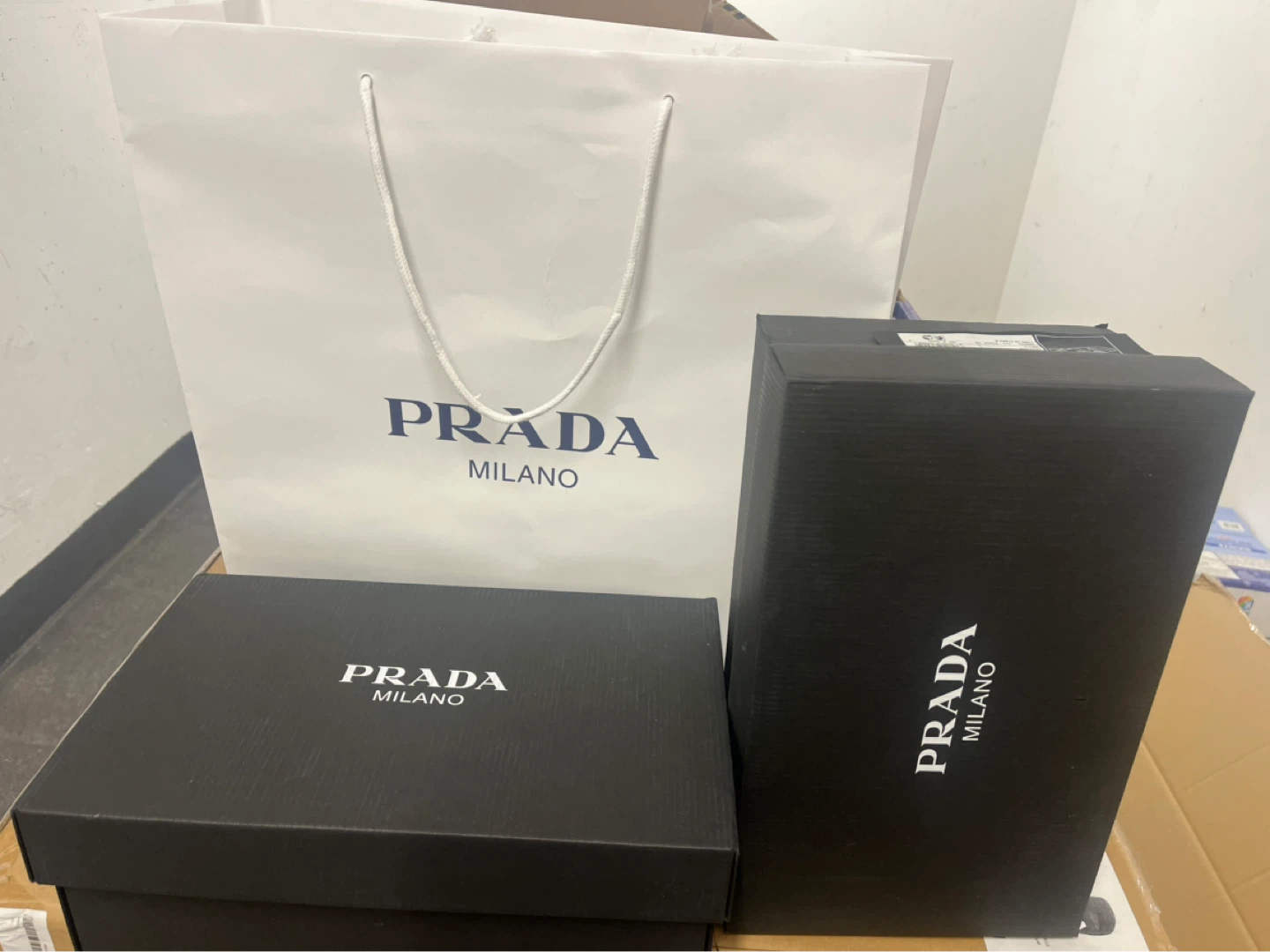🌱 Prada Milano  2 Box with Shopping Bag 🌱