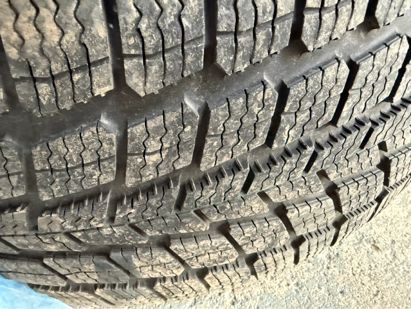 215/45R17 Winter Tires - photo 3
