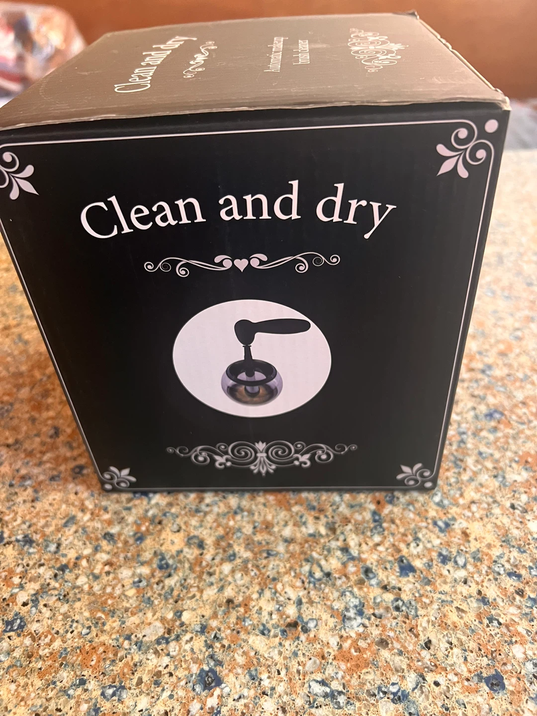 Clean and Dry Automatic Makeup Brush Cleaner Set - photo 3