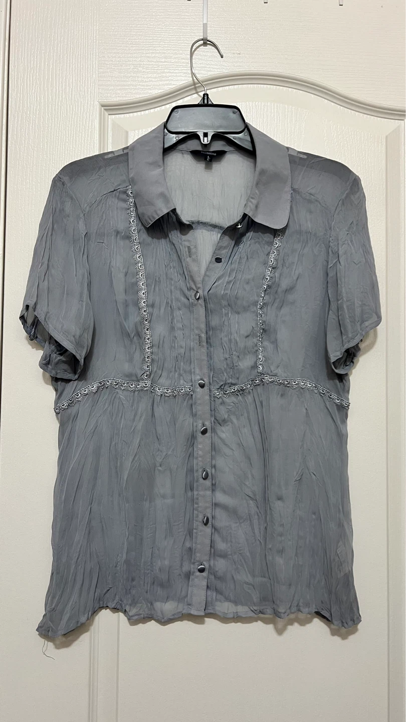 Reitmans short sleeves top size Large