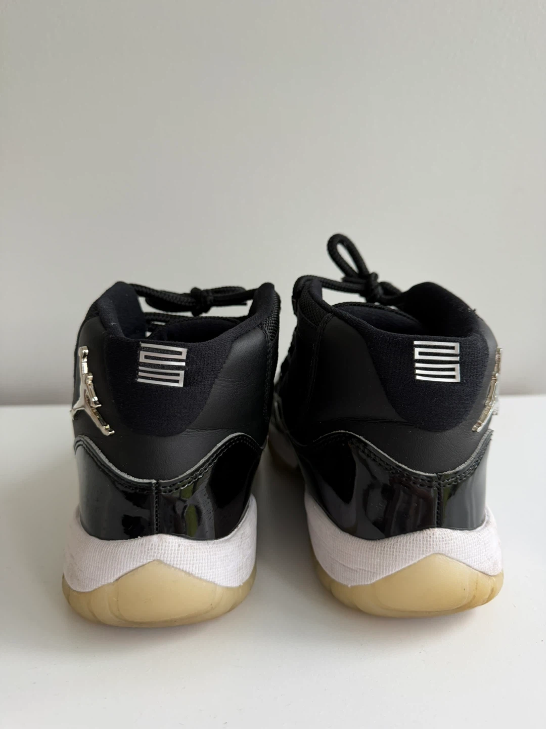 Air Jordan 11 Retro (GS) Black Multi-Color - photo 3