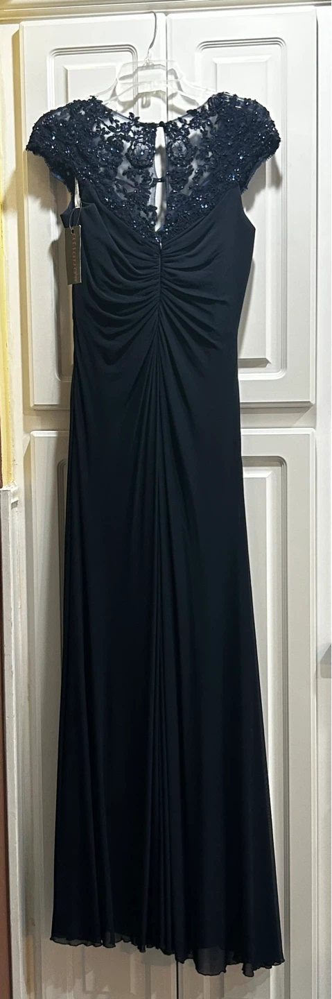 NWT Serena London Navy Formal Gown Size 6 - photo 3