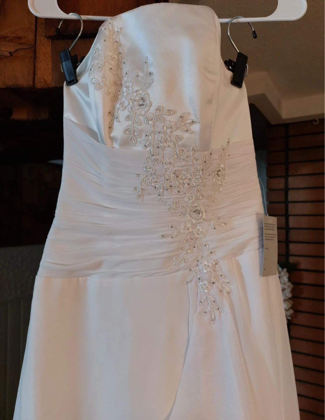 BNWT White Strapless Wedding Dress w/ Beadwork & Ruffles - photo 2