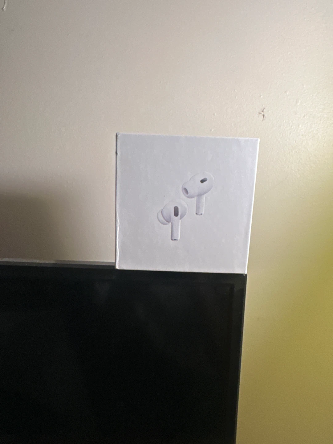 Apple AirPods Pro (2nd generation) - photo 2