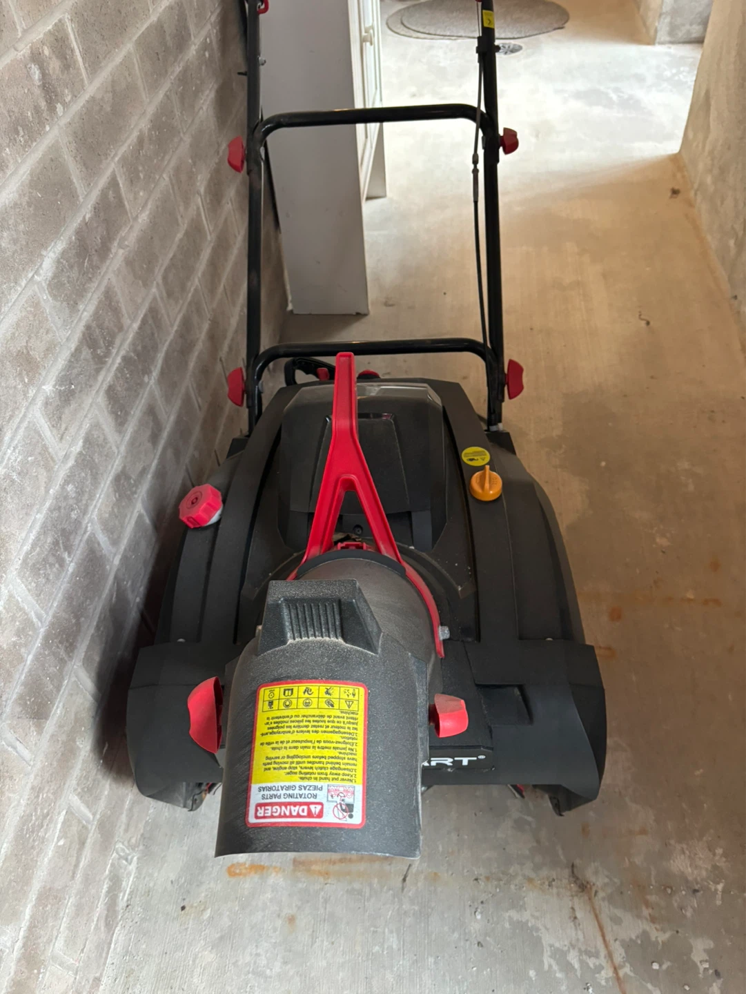 Snow blower