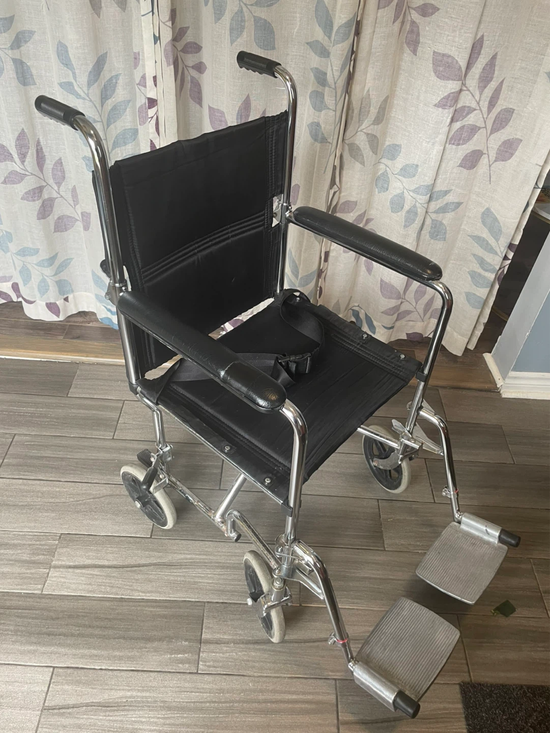 Transport Wheelchair - photo 4