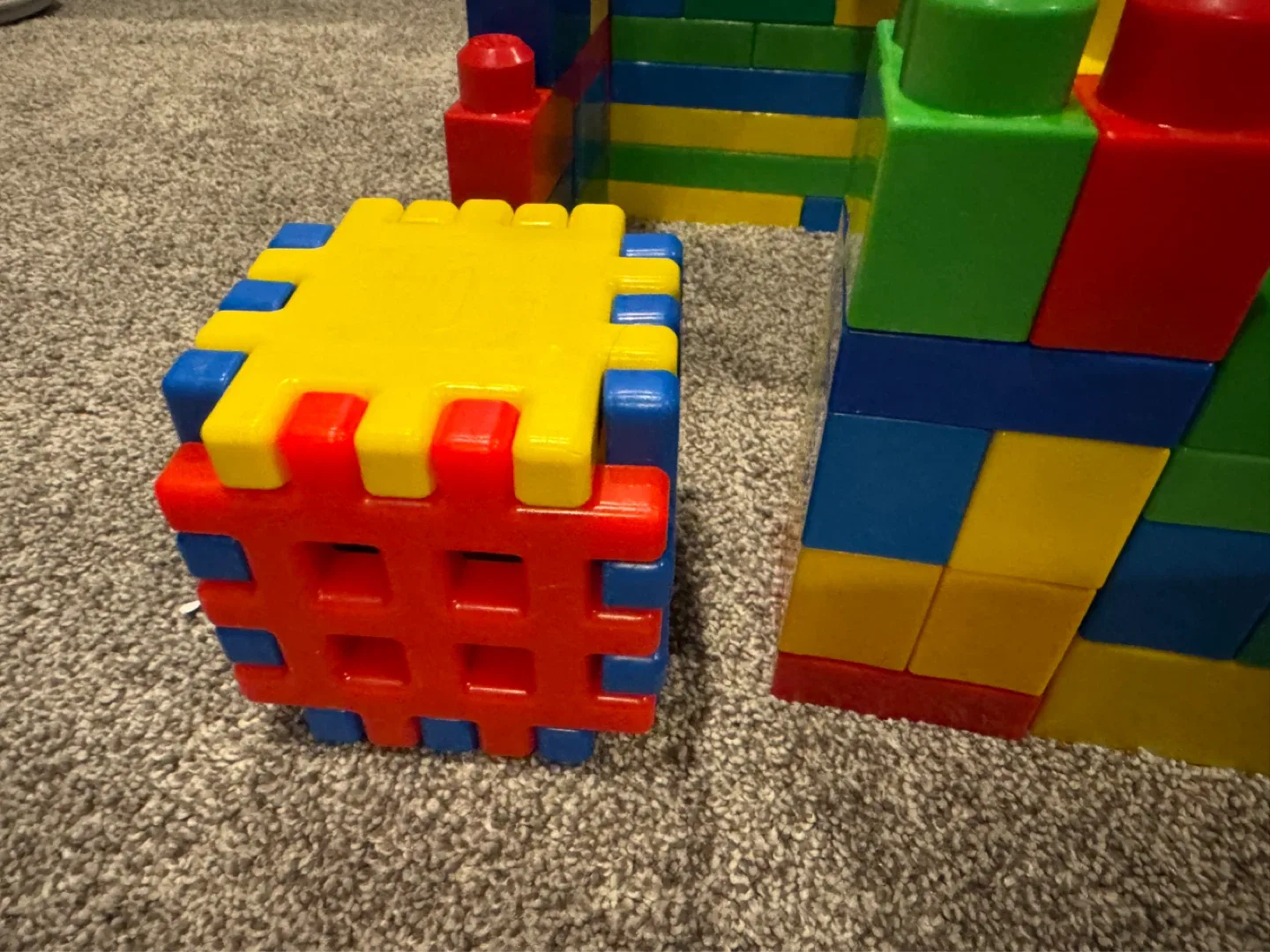 megablocks - 240pcs Assorted Large Building Blocks - photo 4