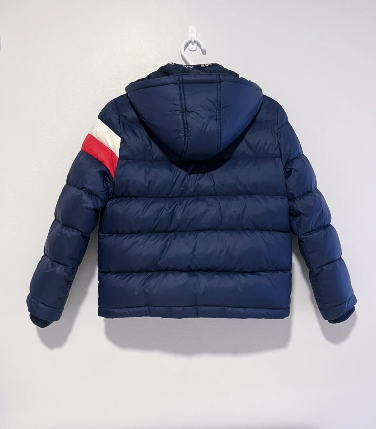 Tommy Hilfiger Puffer Jacket - Size L/G (12-14) - photo 2