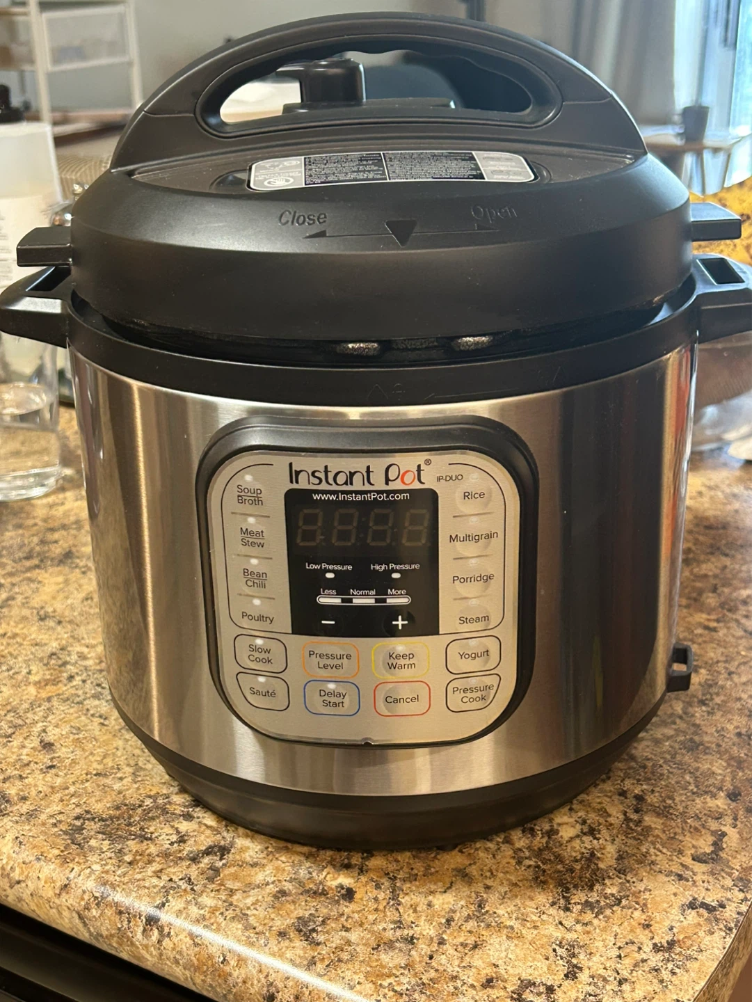 Instant Pot Duo 6 Quart Electric Pressure Cooker