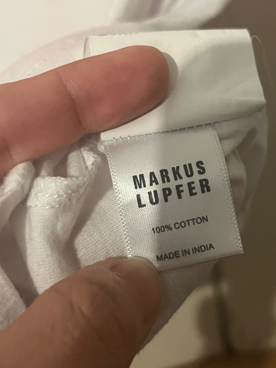 Markus Lupfer White Sequined Lips T-Shirt Size S - photo 4