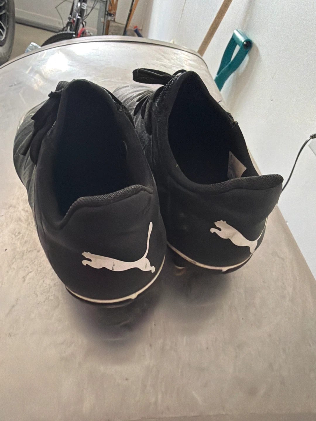 Puma Black Soccer Cleats size 5 - photo 2