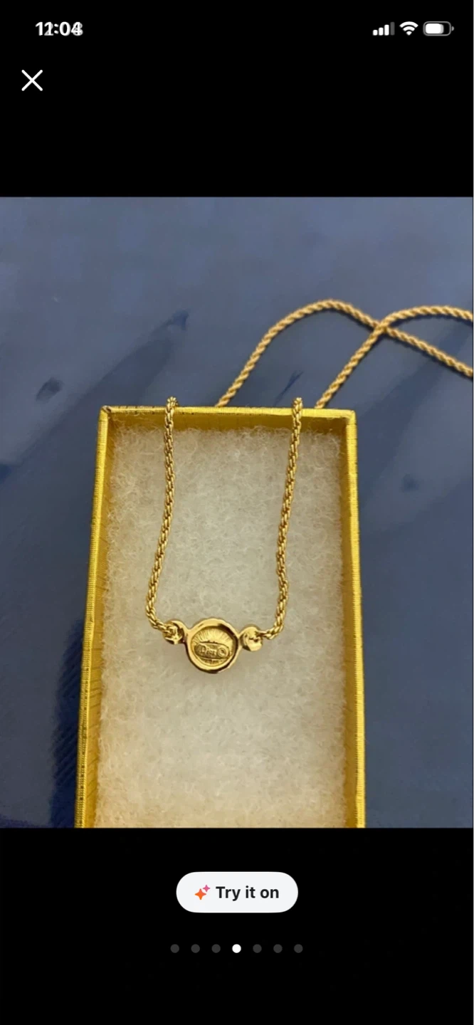 Dior Gold Tone Chain Necklace with Green Stone - photo 3