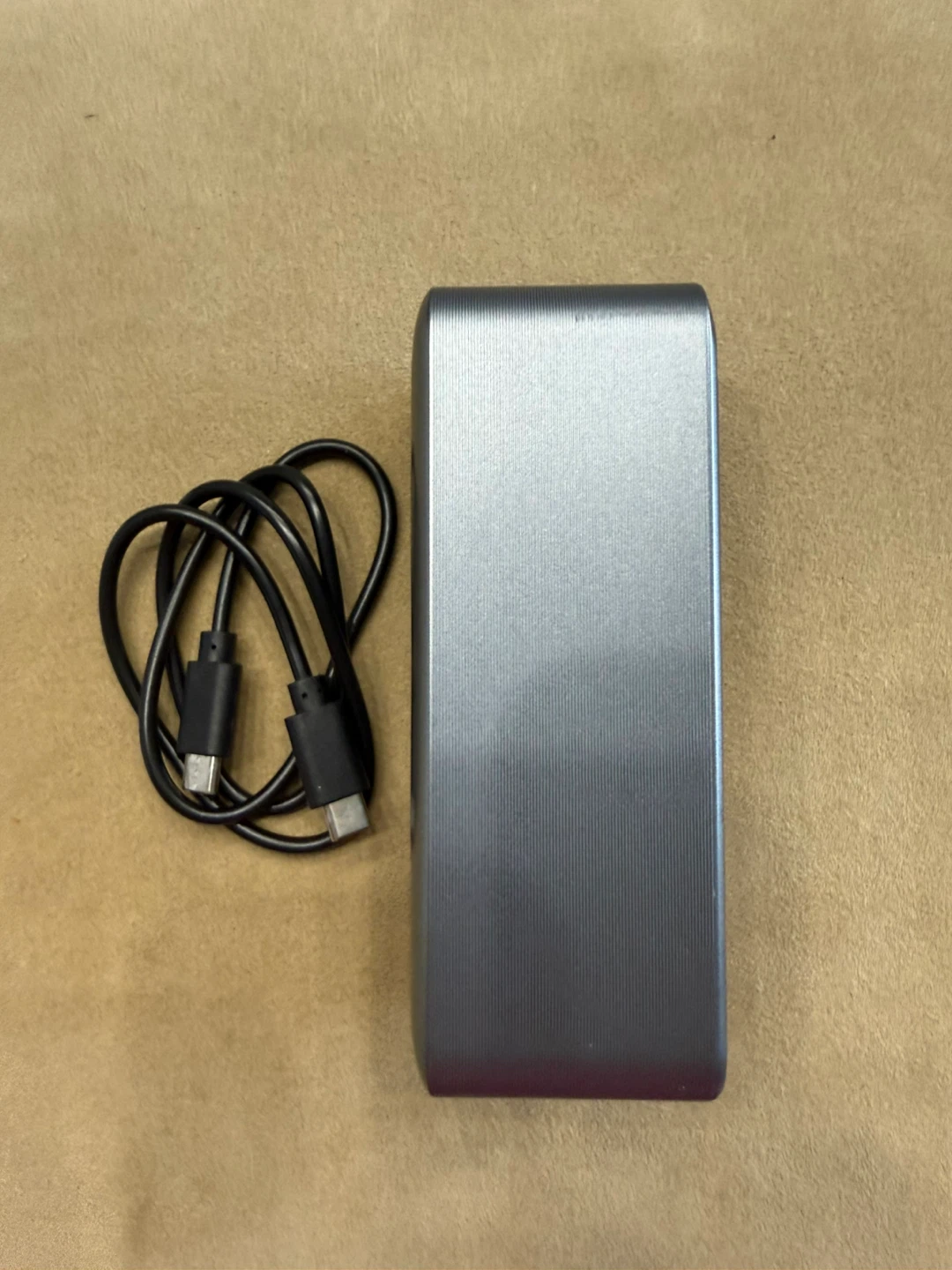 Anker Power Bank with Cable and Pouch - photo 2