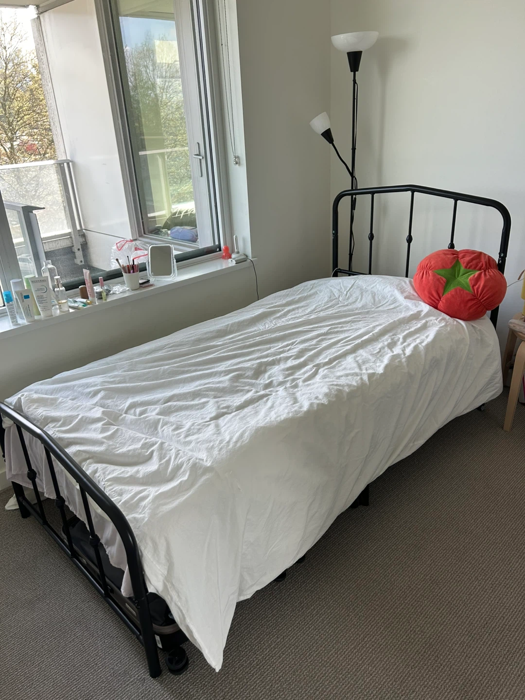 Free 1 YR New Twin Size Bed Frames w/Memory Foam Mattresses - photo 2