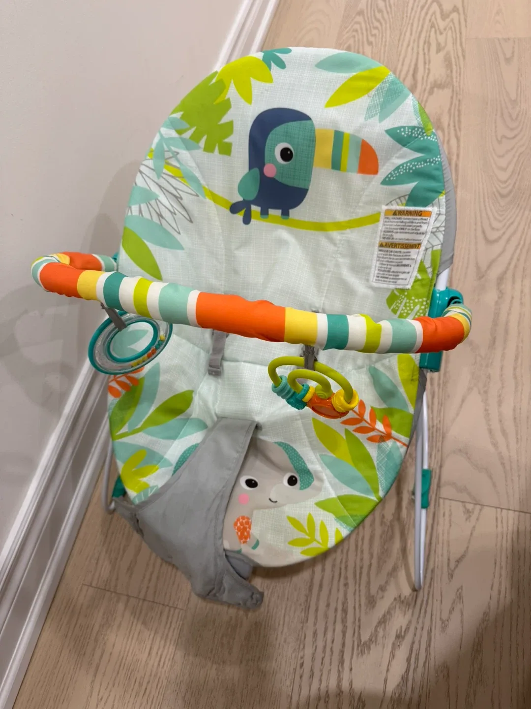 Infant Rocker Bouncer with Toys