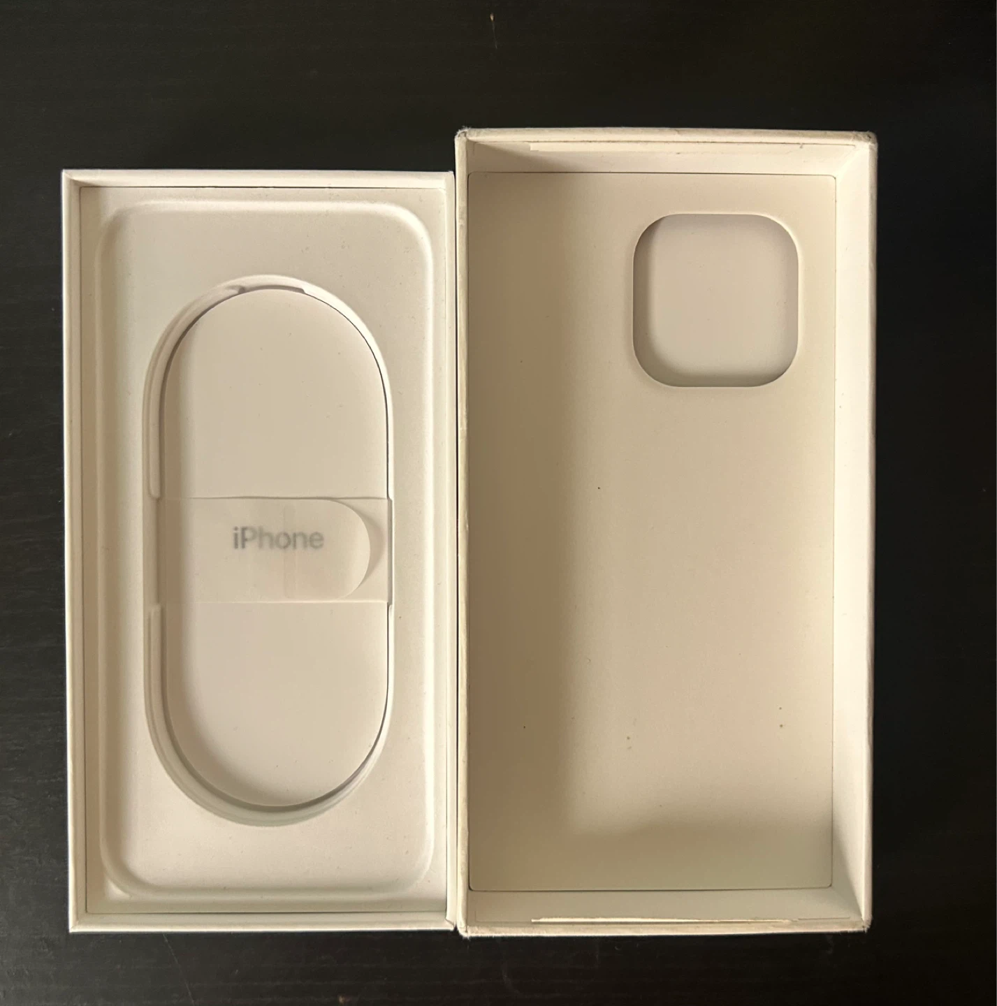 Apple iPhone 16 pro max - *empty box only - photo 3