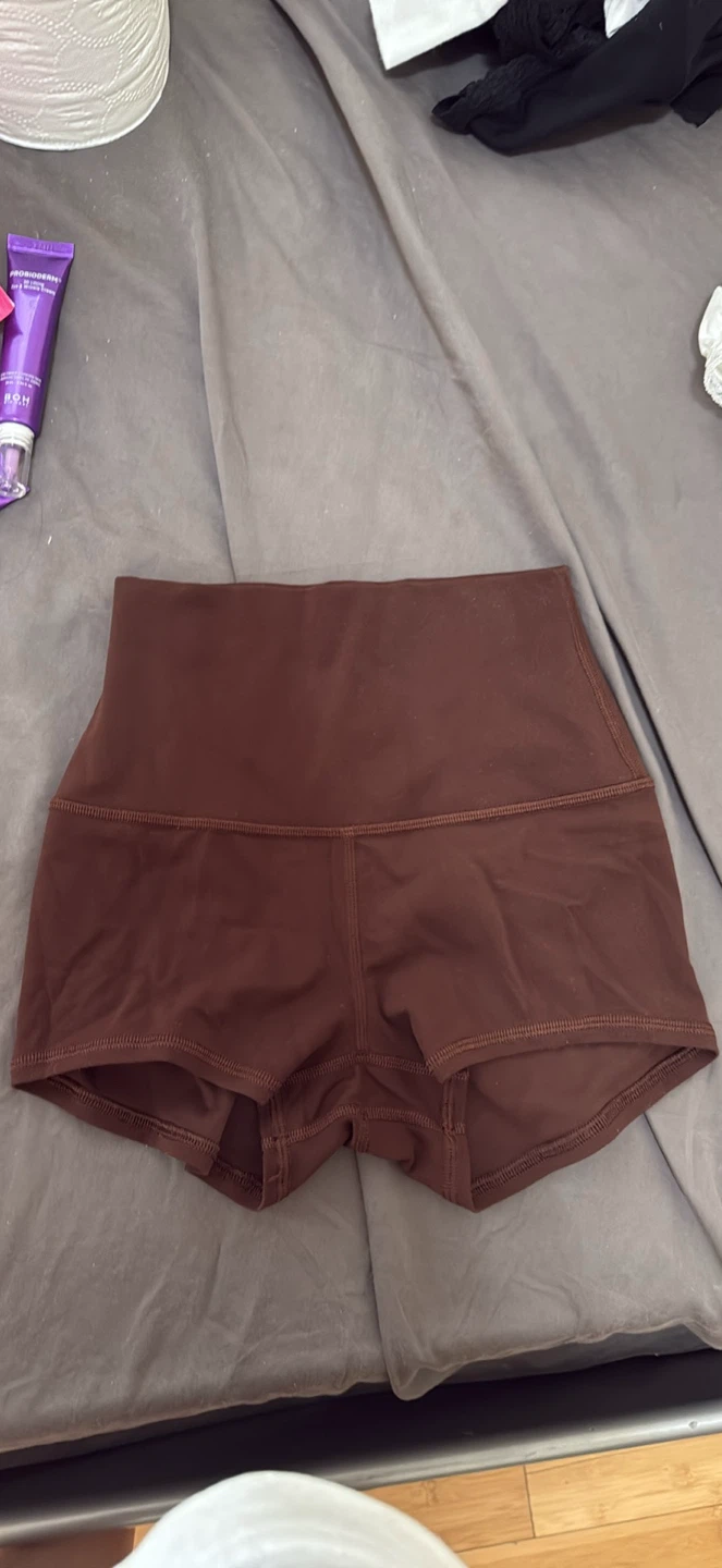 Brandy Melville and Lululemon !!!!!! Very new - photo 4