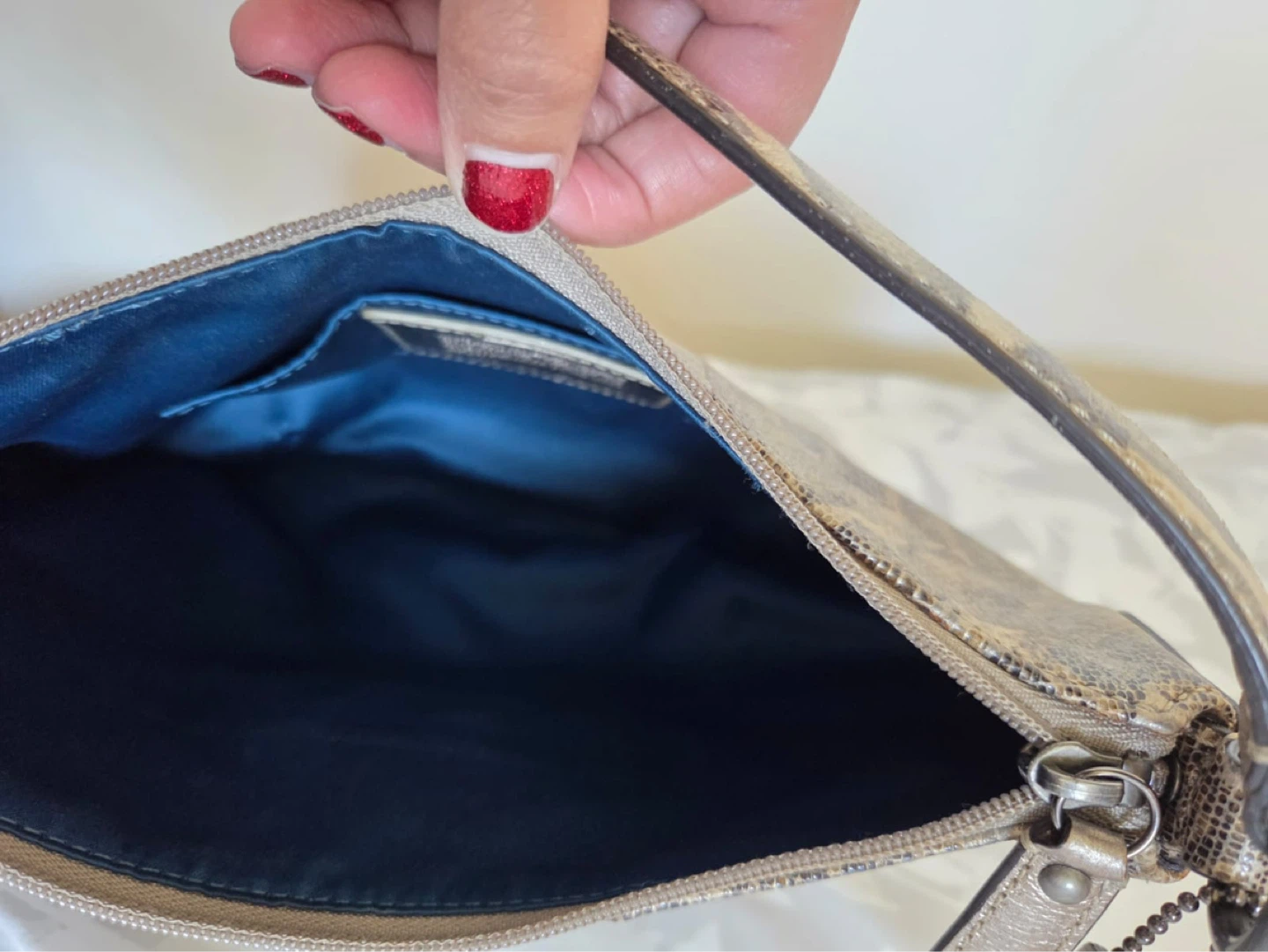Coach Hobo Handbag - Snakeskin Pattern - photo 5
