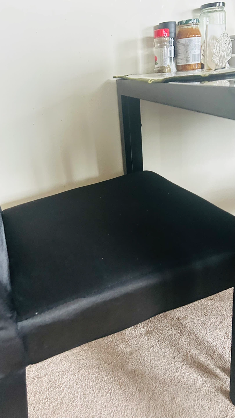 Black Glass Top Dining Table with 4 Chairs - photo 4
