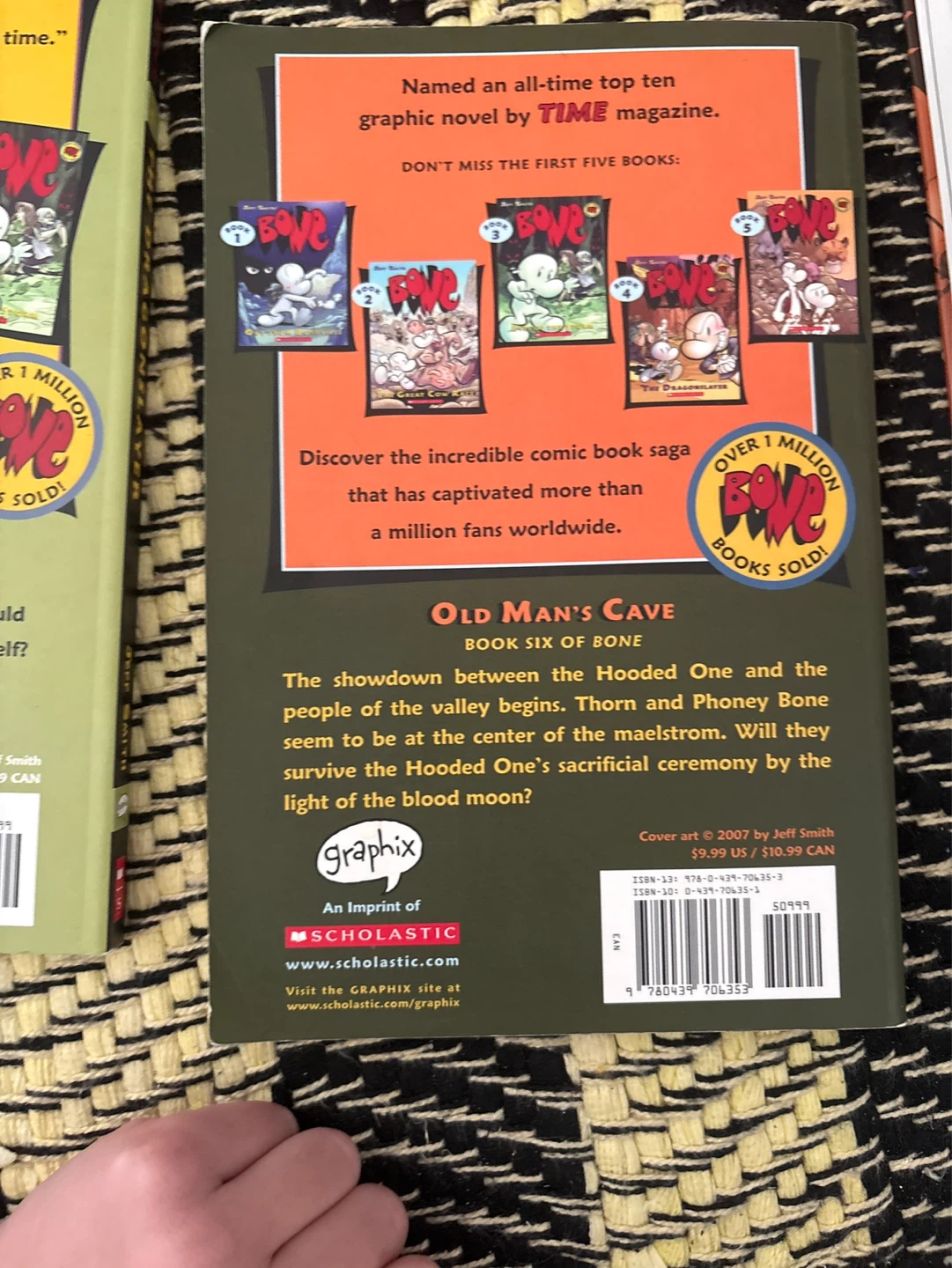 Bone Graphic Novels by Jeff Smith - photo 3