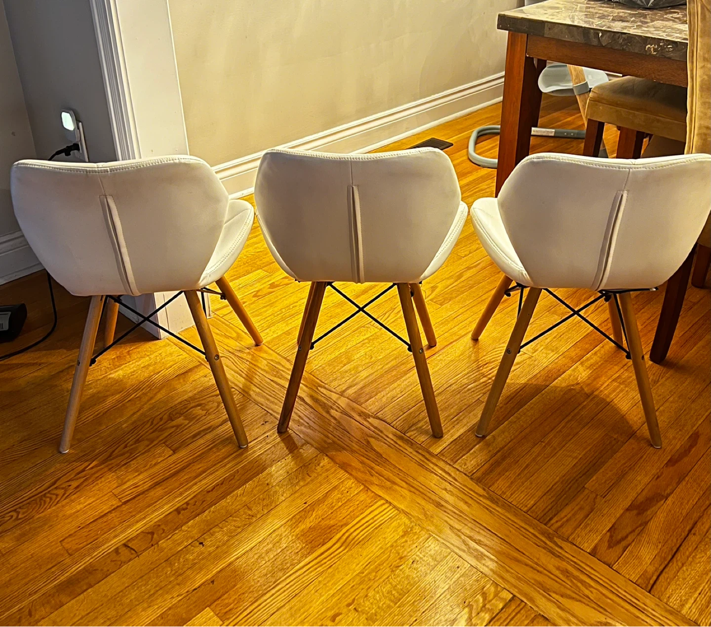 Set of 3 White Dining Chairs - photo 2