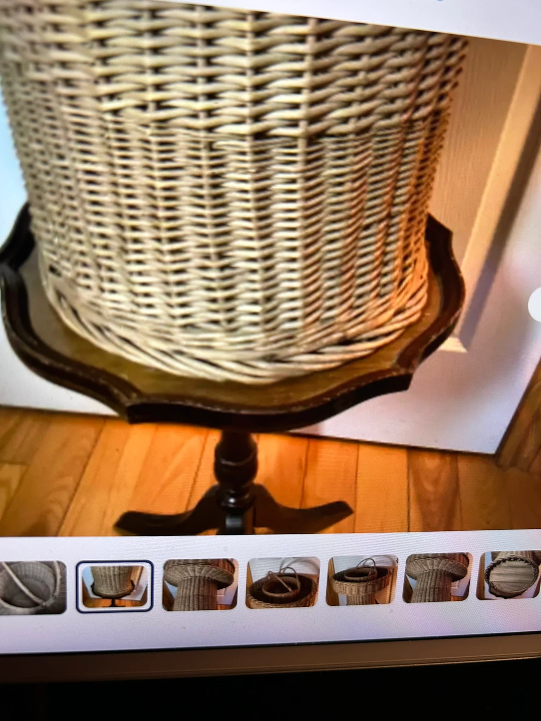 Ant/Victorian Wicker Harvest Basket w Wood Bottom 🐞 - photo 4