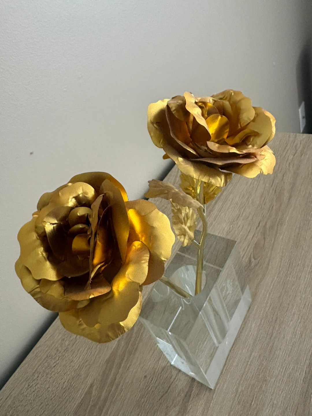 Gold Roses in Clear Vase Set - photo 3