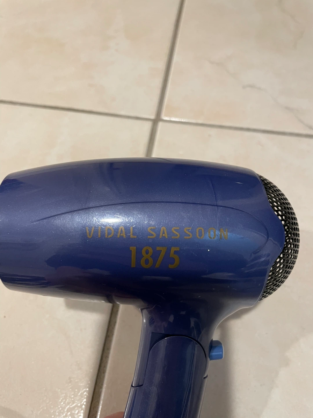 BOUTIQUE by CONAIR / VIDAL SASSOON 1875 hair dryer $15 each - photo 3