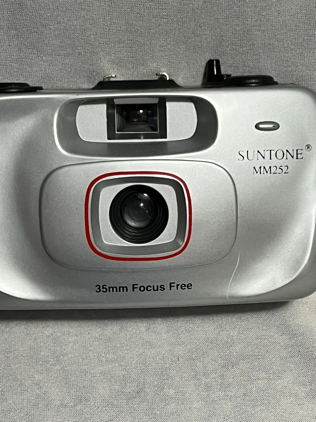 Vintage 35mm Camera - photo 3