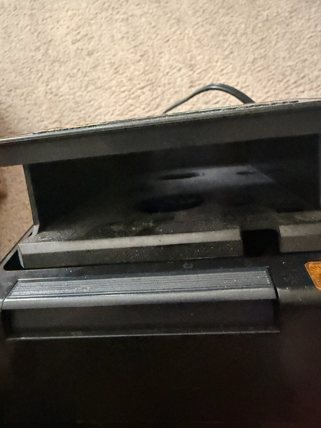 Kinyo VHS Rewinder UV-413 - photo 3