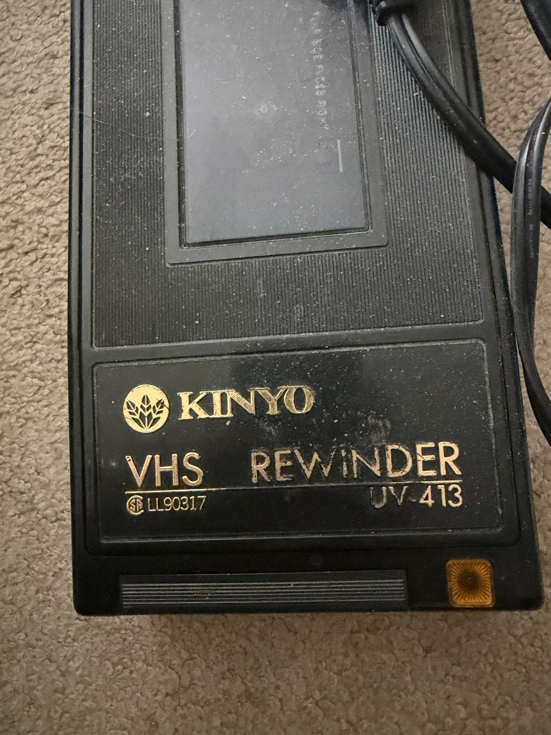 Kinyo VHS Rewinder UV-413 - photo 2