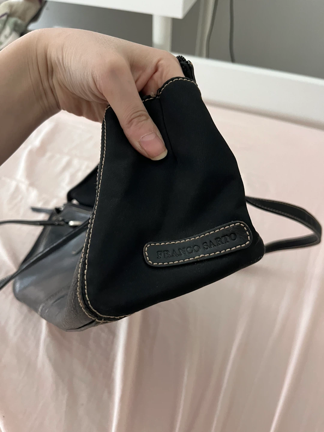 FREE Vintage Franco Sarto Black Shoulder Bag - photo 2