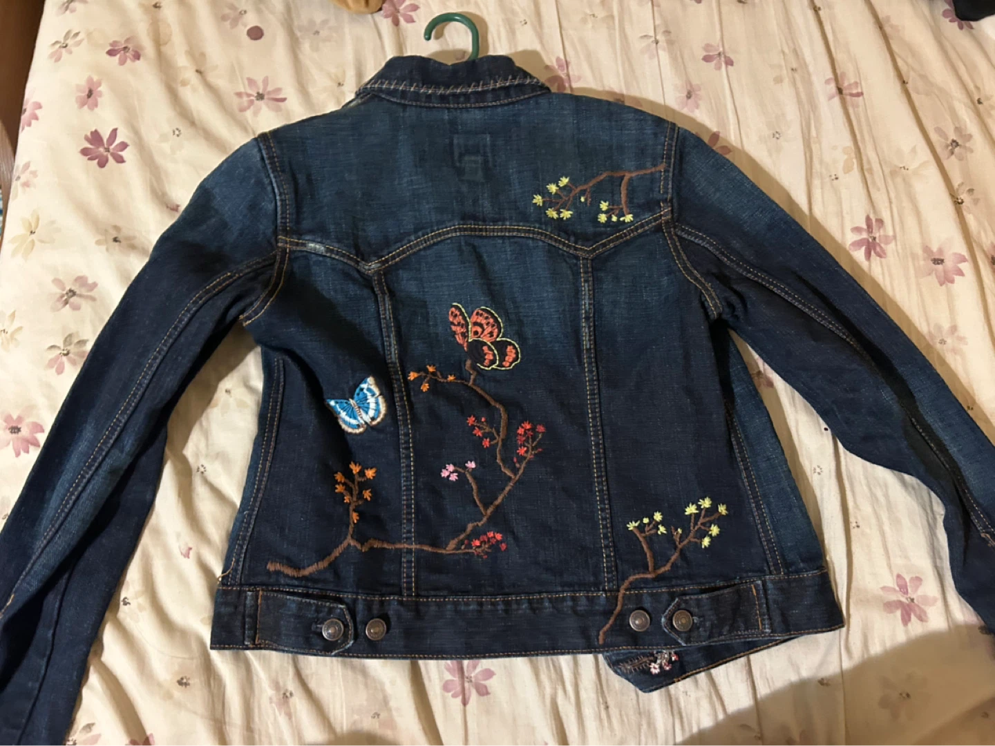 Gap Kids Embroidered Denim Jacket - photo 2