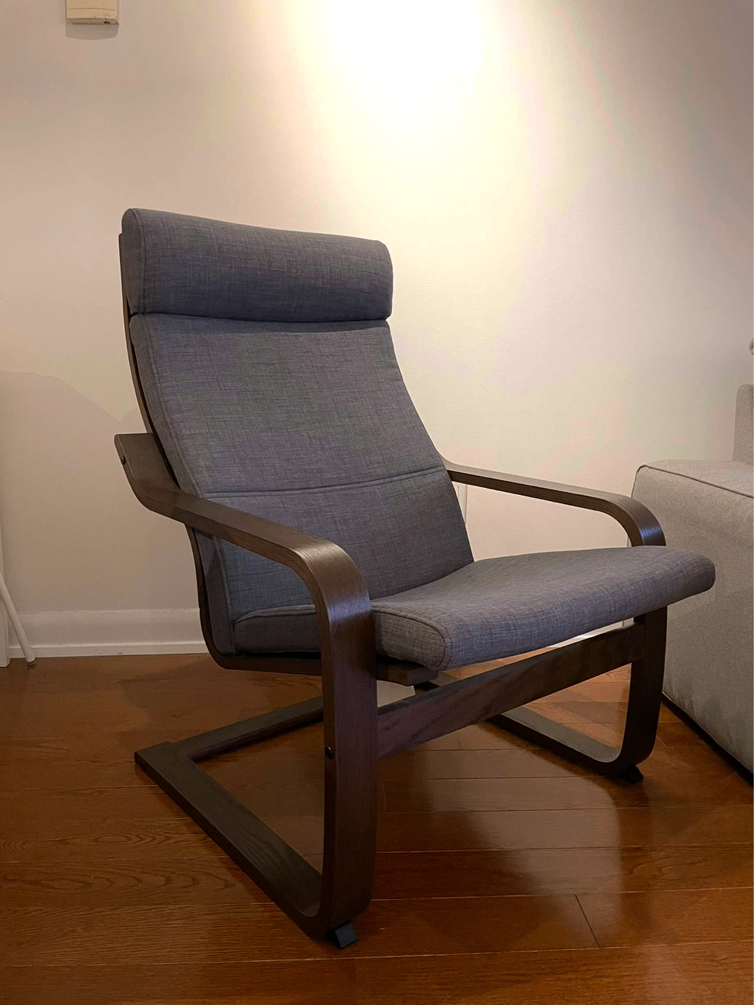 IKEA Poäng Armchair (Like New!!!)