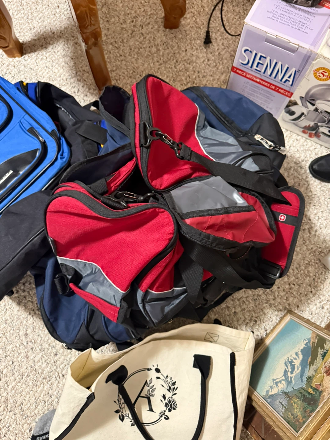 Various Duffel Bags and Backpacks - photo 3