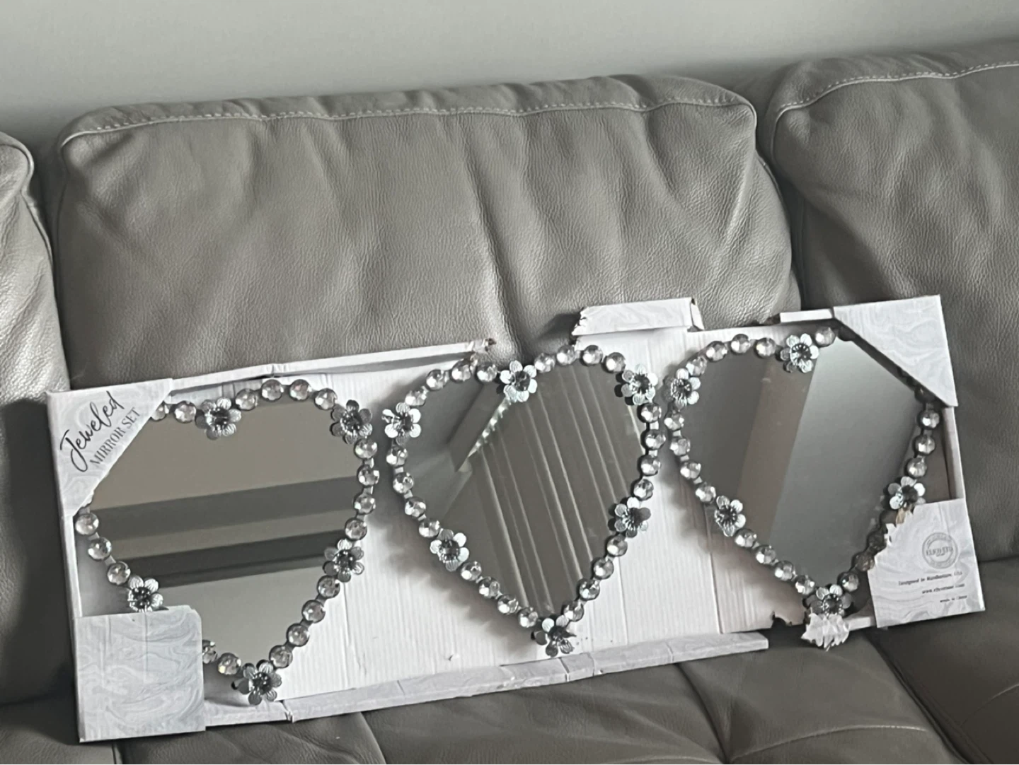 Heart Mirrors (Set of 3) Brand new